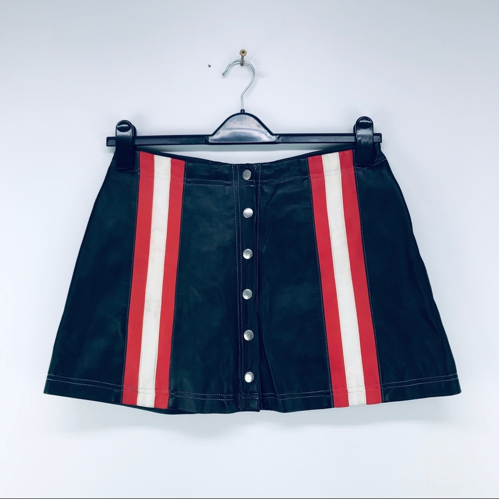 Moda 11/12 Faux Leather Mini Skirt Button Up Stripe Black Red Y2K